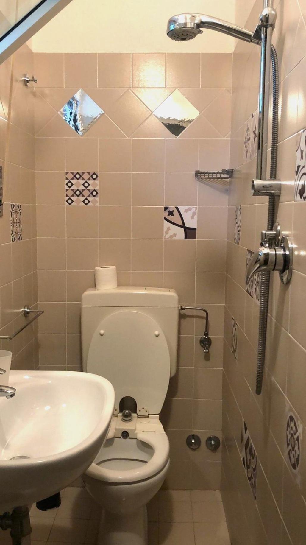 Wuhostel Червия Экстерьер фото
